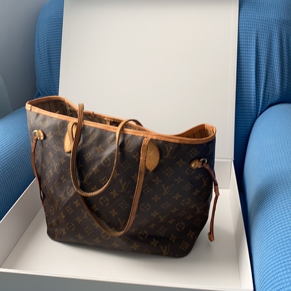 AUTHENTIC ♥️♥️Neverfull‼️ - Picture 9 of 11